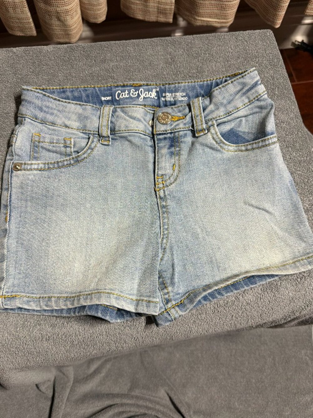 Cat & Jack  Denim Shorts —Girls Size S (6/6X)
